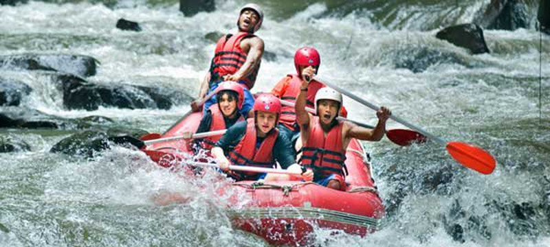 Raftig, aventura en el río Ayung